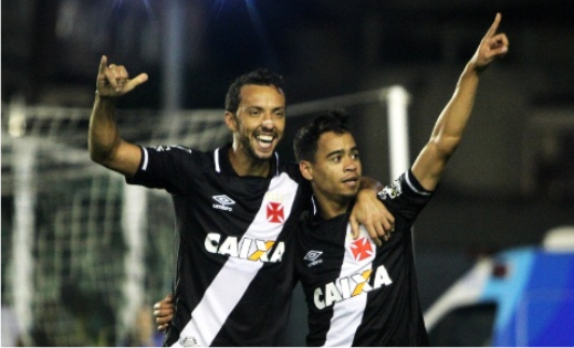 Nenê reconquista titularidade, volta a jogar bem e ganha sobrevida no Vasco