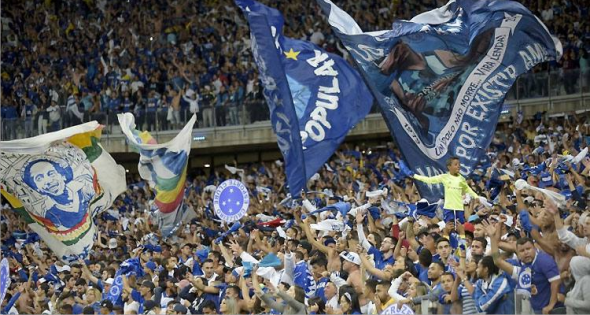 Cruzeiro empata no fim e elimina Palmeiras da Copa do Brasil