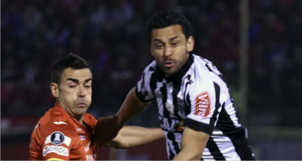 Atuação decepcionante e gol de bicicleta. Atlético-MG perde na Bolívia