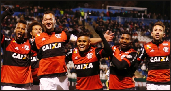 Em jogo com sete gols no 2º tempo, Fla goleia Palestino e espanta fantasma