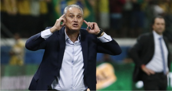 Tite “fabrica” meia seleção e iria à Copa até sem Dunga