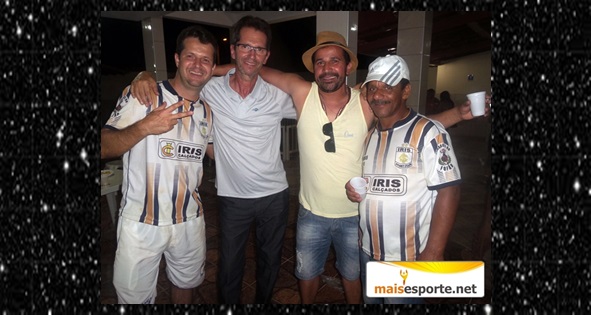Fotos da Confraternização da equipe Íris Sport, após a conquista do Campeonato do Guarani.