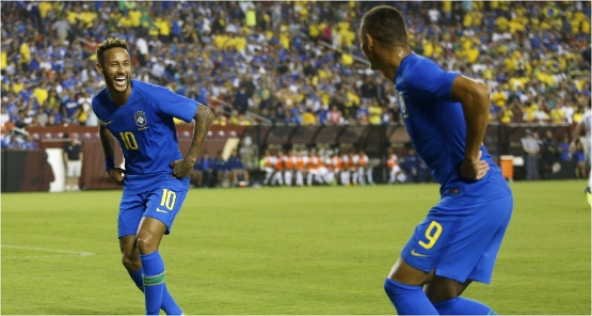 Em ritmo de pelada, Brasil atropela frágil El Salvador em Washington
